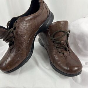 Clark’s size 11 women’s oxford